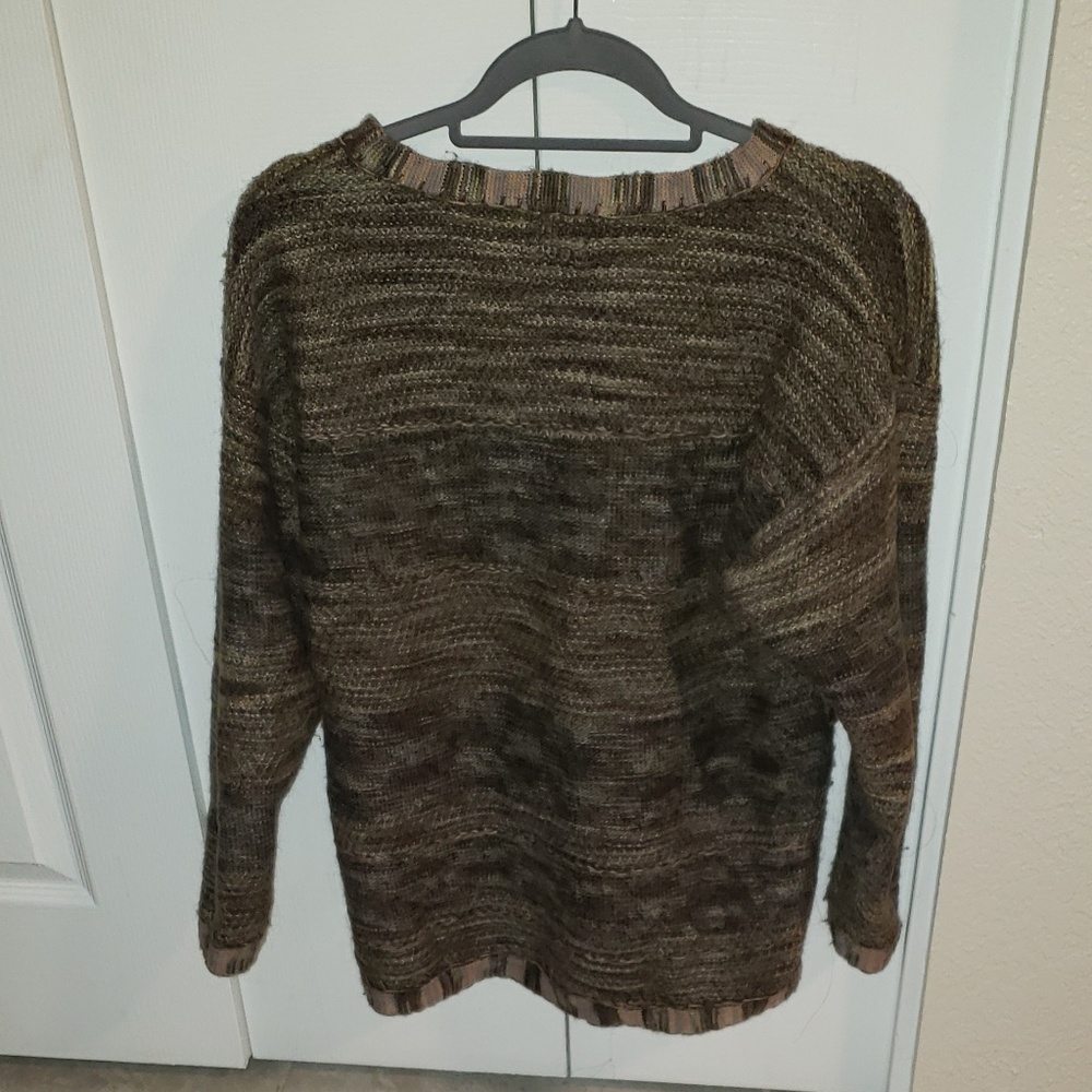 Fall sweater - Picture 3 of 3